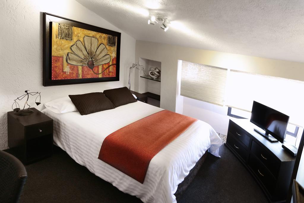 Aztic Hotel And Executive Suites مدينة مكسيكو الغرفة الصورة