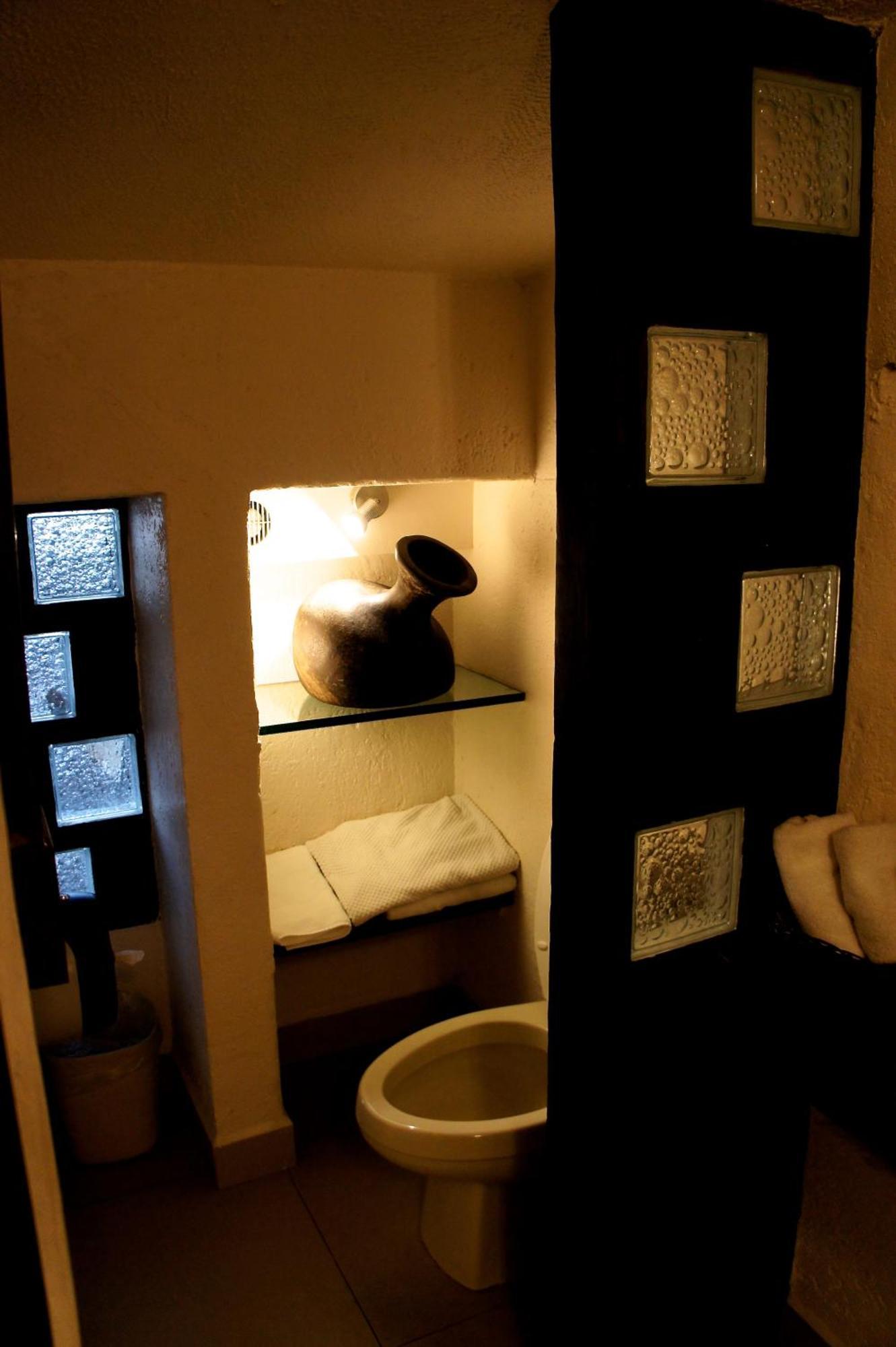 Aztic Hotel And Executive Suites مدينة مكسيكو الغرفة الصورة