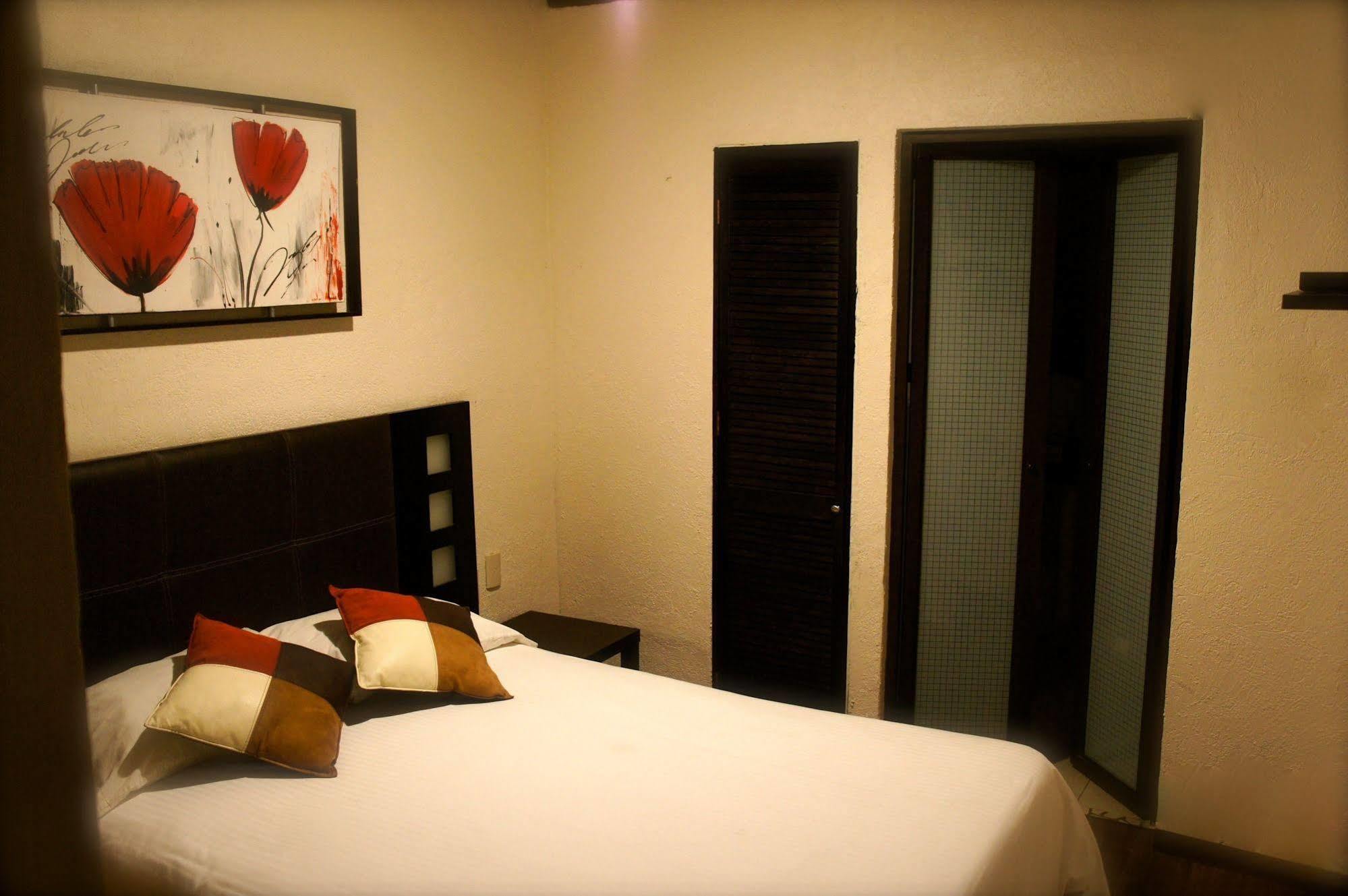 Aztic Hotel And Executive Suites مدينة مكسيكو المظهر الخارجي الصورة